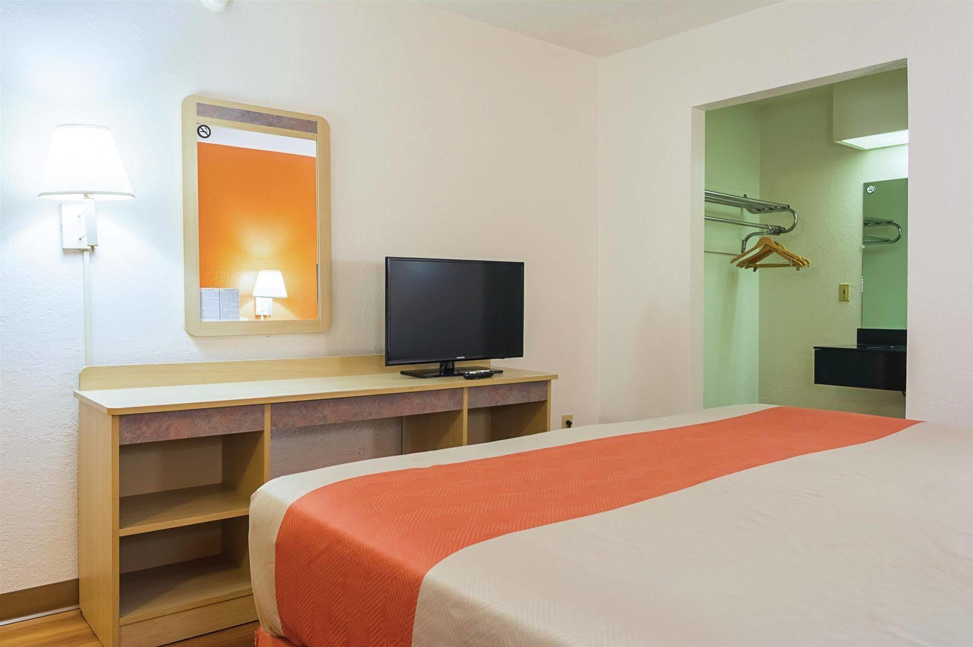Motel 6-Gainesville, Ga Dış mekan fotoğraf